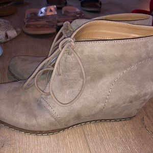 Franco Sarto taupe suede wedge lace up booties